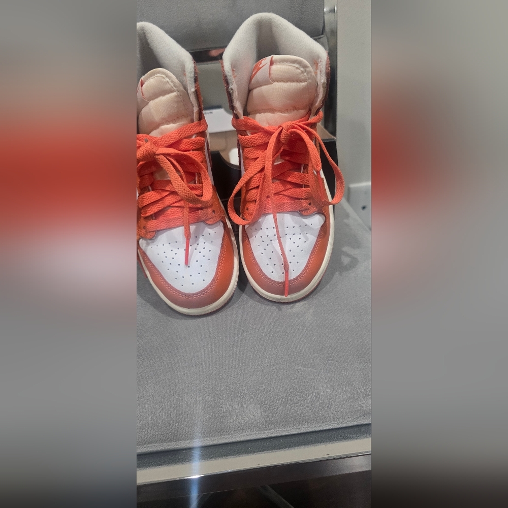Jordan 1 Retro High OG Starfish kids size 13